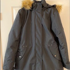 B Vertigo winter coat in navy size 14, NWT